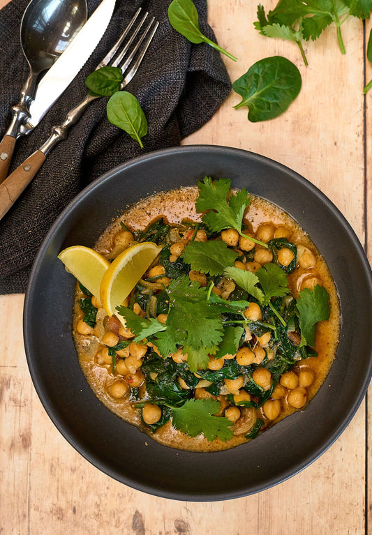Curry de pois chiches et épinards au lait de coco
