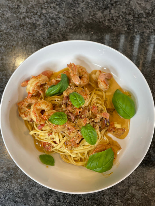 Linguines de crevettes sautées, pesto de chardonnay et chorizo