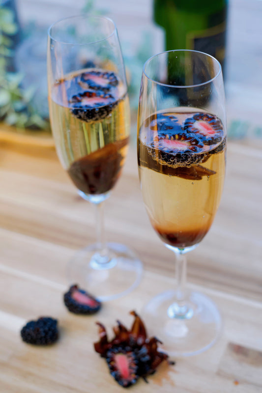 Mimosas aux mûres et à l’hibiscus