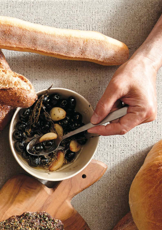 Olives infusées aux herbes et au vinaigre balsamique