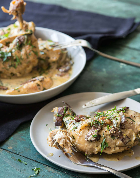 Poulet braisé aux deux moutardes et au thym