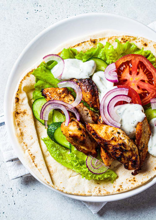 Poulet gyros à ma manière mariné aux épices et tzatziki crémeux