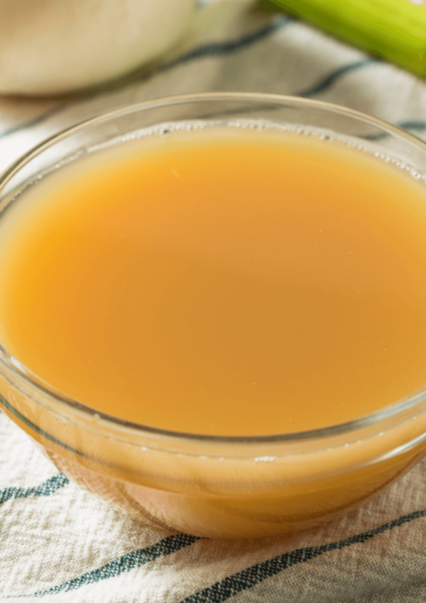 Bouillon de poulet entier (base soupe)