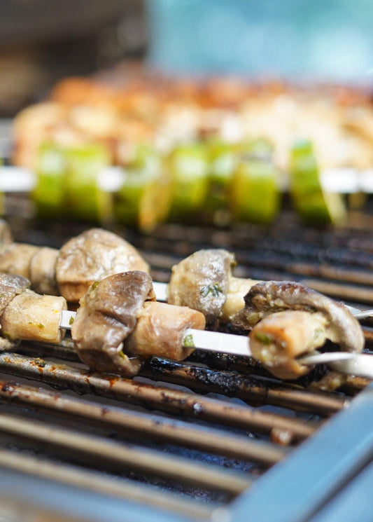 Brochettes de champignons à la dijon