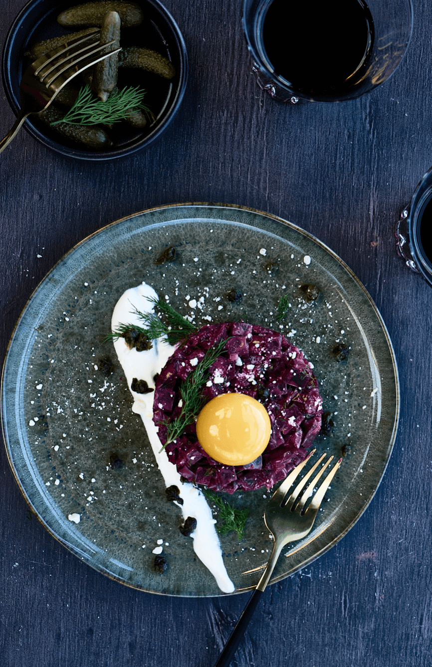 Tartare de betteraves rôties à l’aneth et au raifort