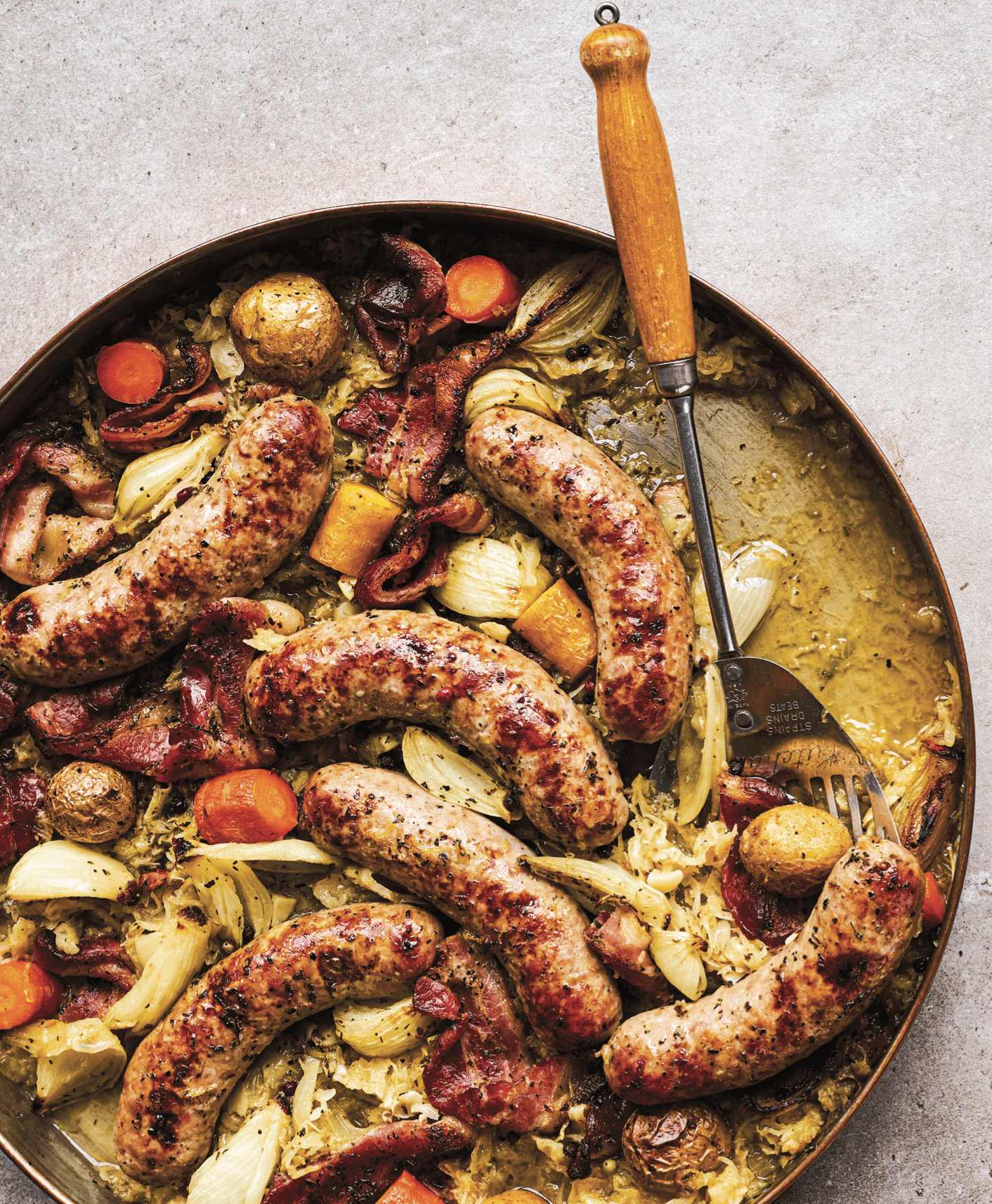Plaque de choucroute garnie, comme en Alsace