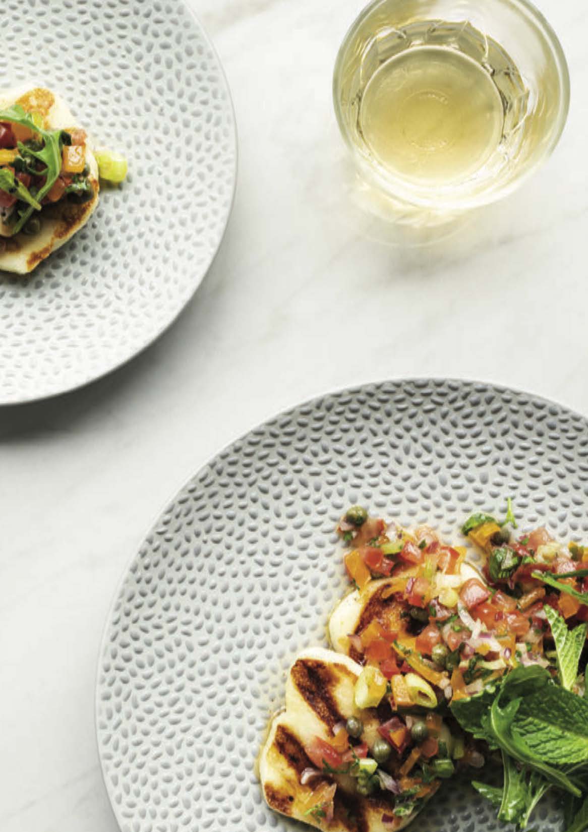 Halloumi poêlé sauce vierge à la mangue