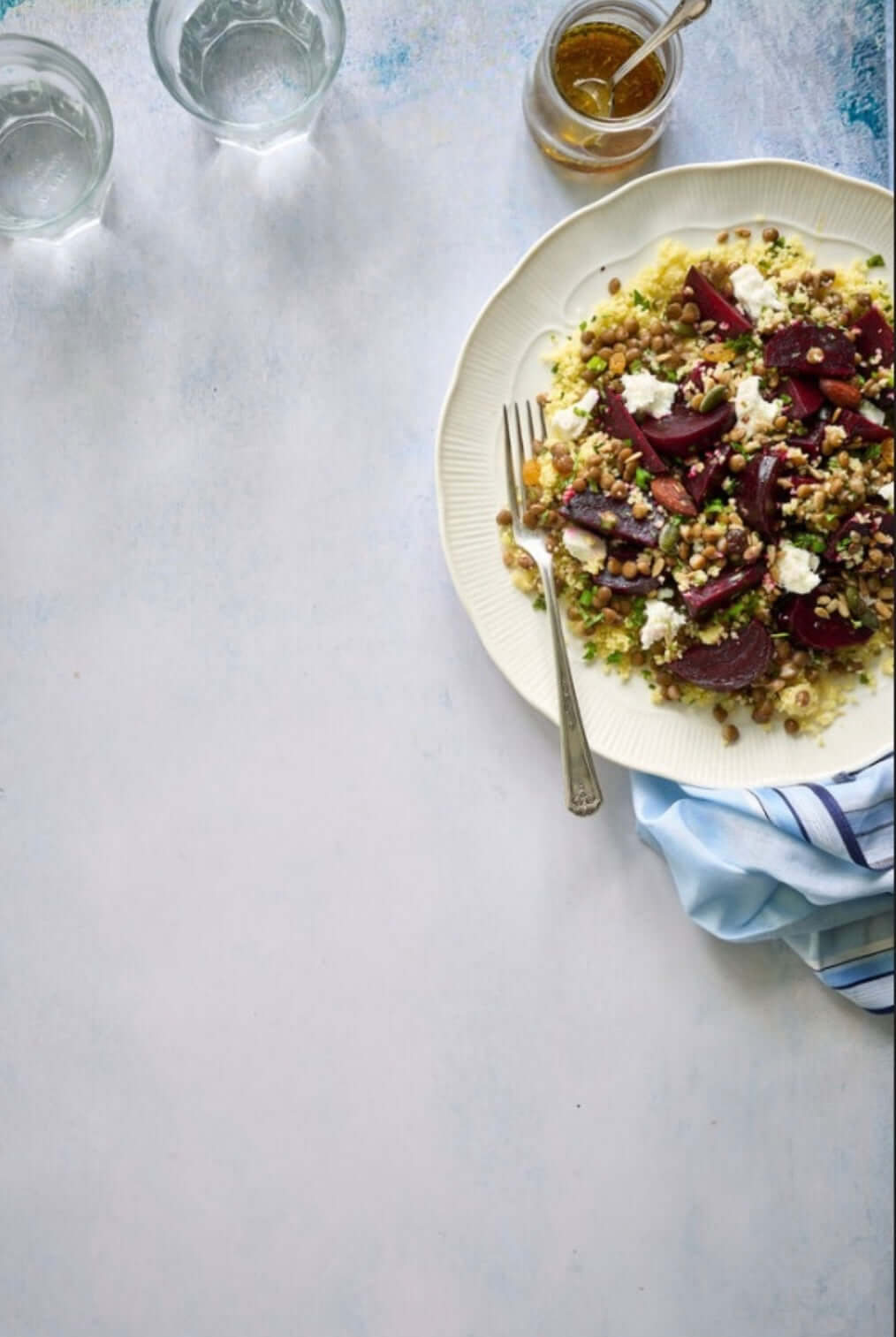 Salade tiède de lentilles, betteraves et couscous