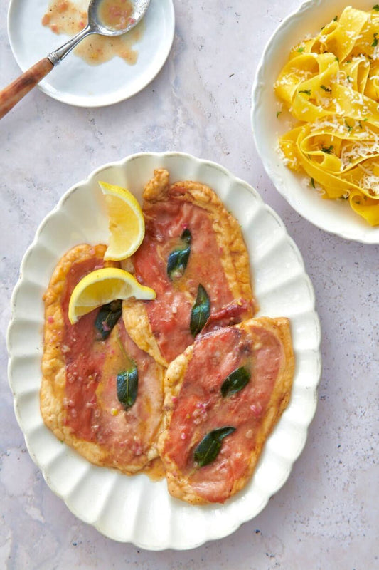 Involtini de veau ou de porc à la saltimbocca