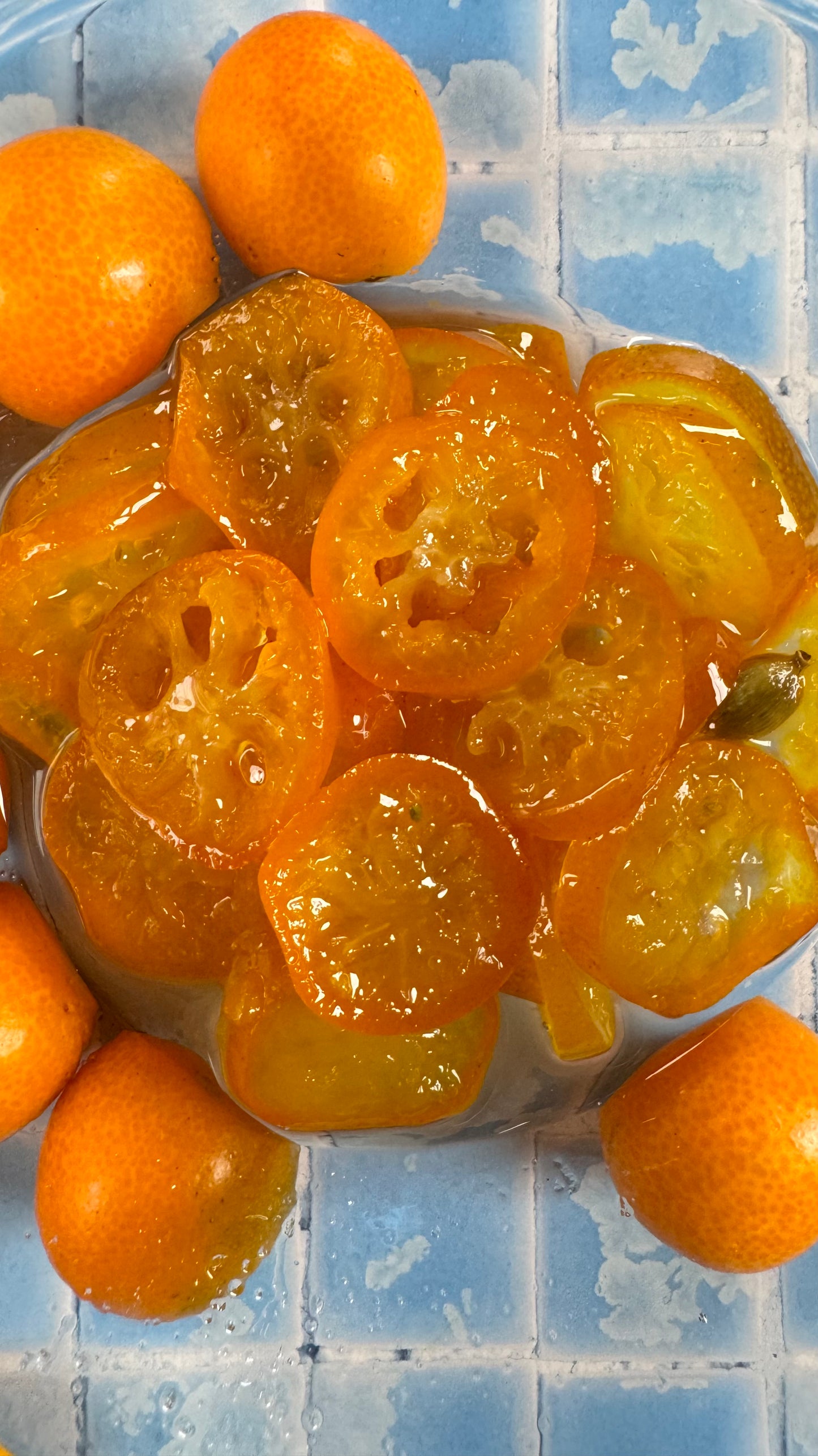 Kumquats confits à la cardamome