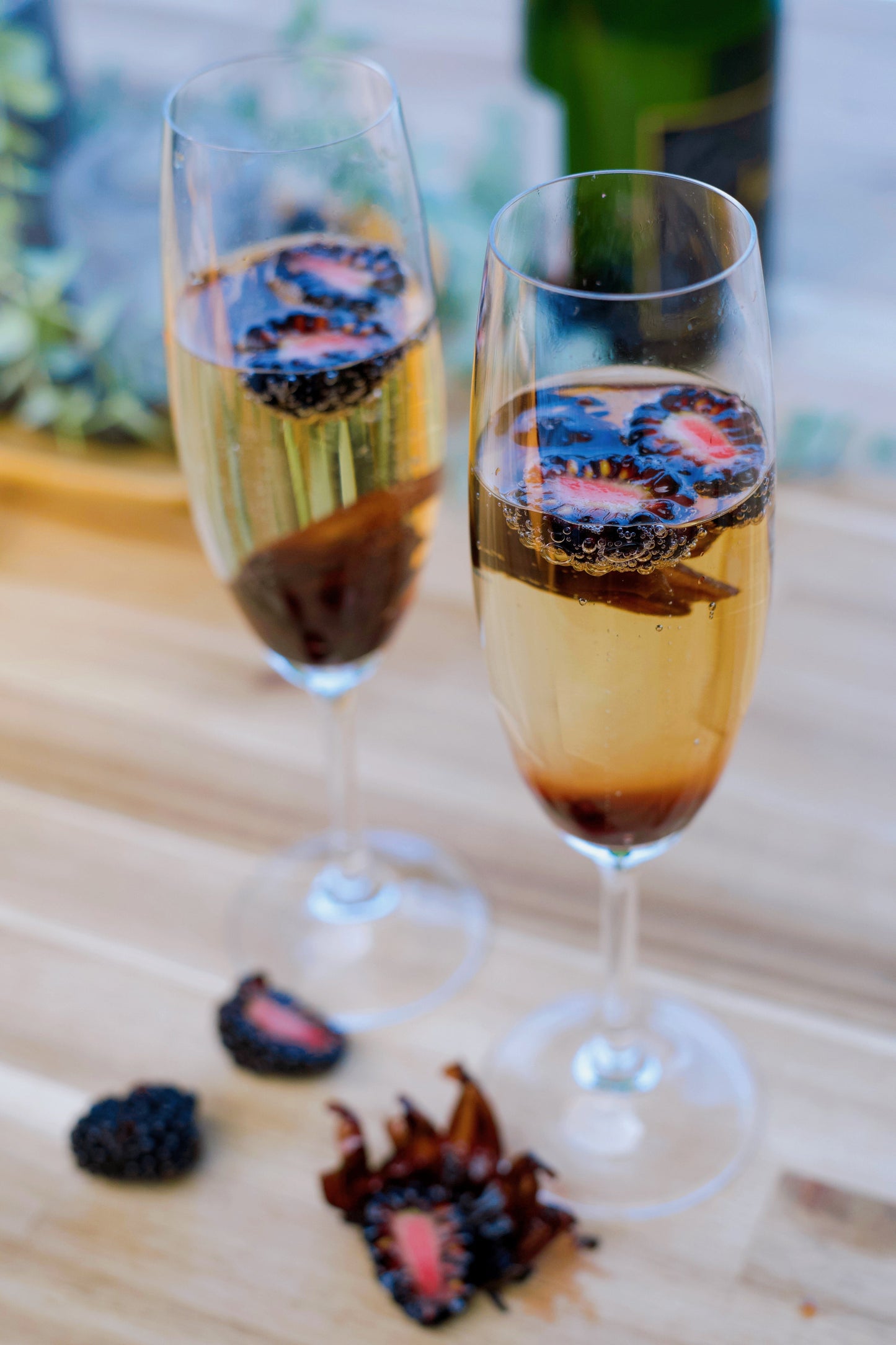 Mimosas aux mûres et à l’hibiscus