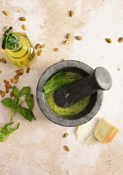 Pesto de basilic blanchi aux pistaches