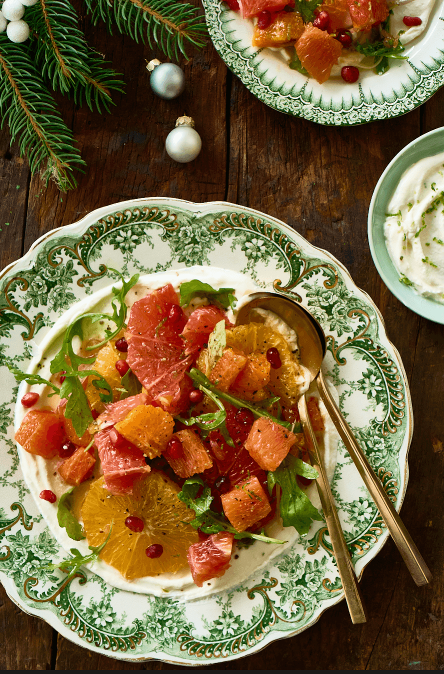 Salade d’agrumes, crème légère à la lime et éclats de fraîcheur