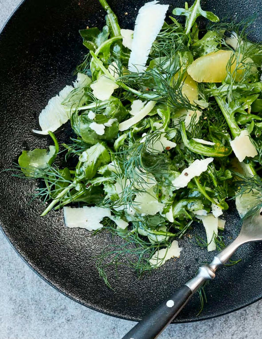 Salade de fine roquette à l’aneth copeaux de parmesan