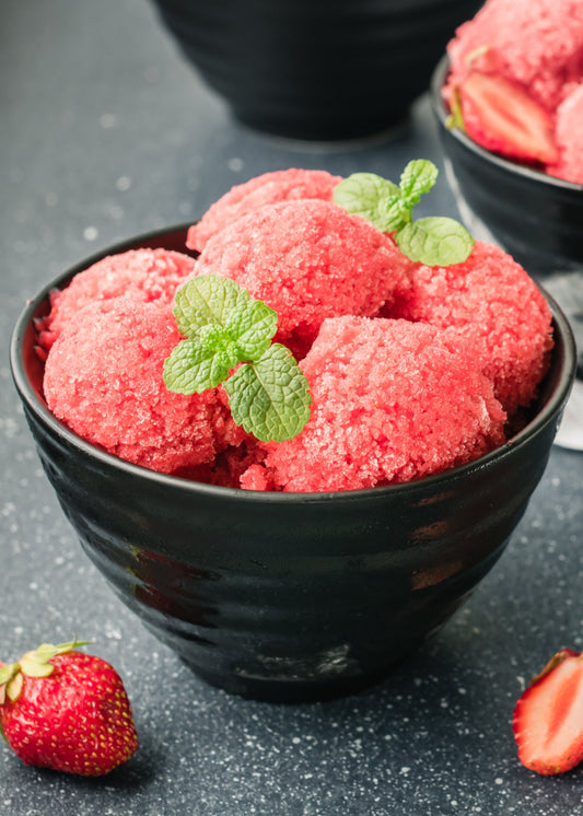 Sorbet vite fais, vite frais à la rhubarbe et fraises