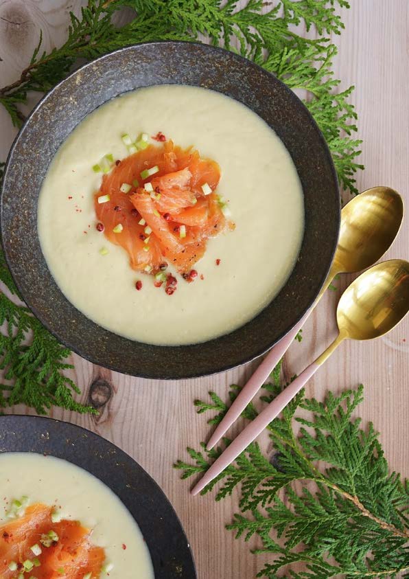 Soupe de céleri-rave et pommes, saumon fumé