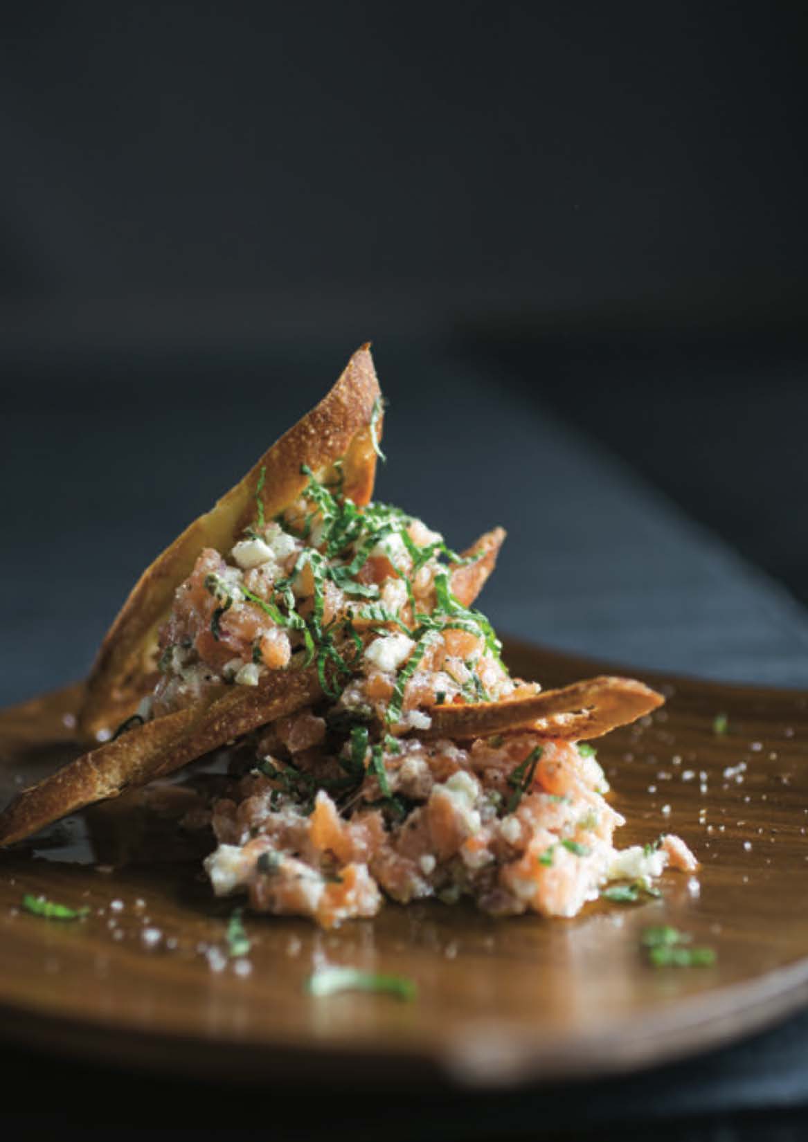 Tartare de saumon à la méditerranéenne
