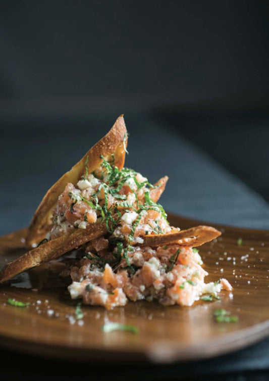Tartare de saumon à la méditerranéenne